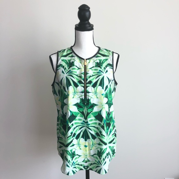 VINCE CAMUTO BLOUSE - Picture 2 of 8